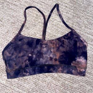 ✨ Lululemon Bra ✨ Flow Y Nulu